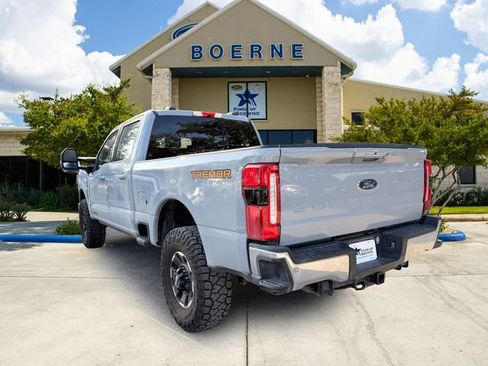 Used 2024 Ford F250 Lariat w/ Lariat Ultimate Package AWD/4WD image 3