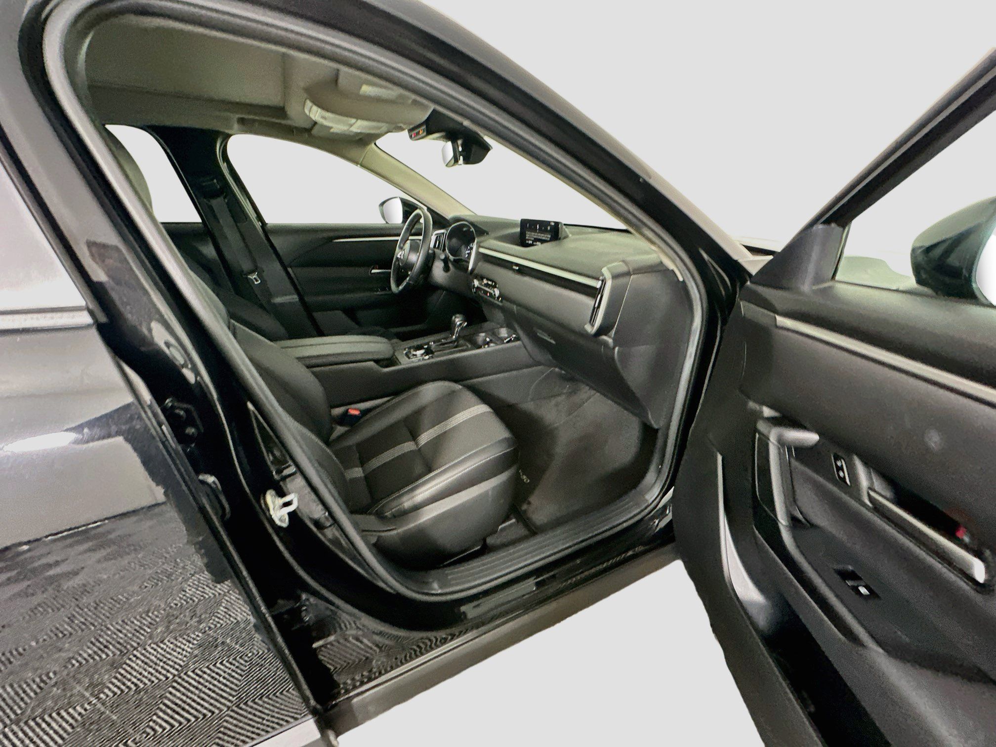 Used 2026 MAZDA CX-50 AWD 2.5 S w/ Preferred Pkg image 32
