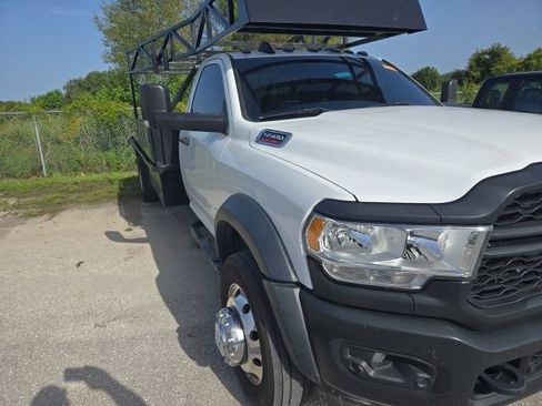 Used 2022 RAM 5500 Tradesman RWD image 5