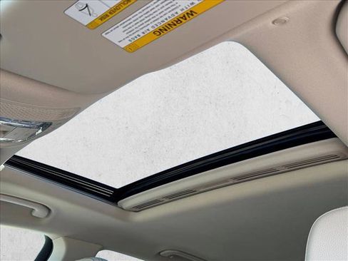 Certified 2025 Mercedes-Benz GLE 350 GLE 350 image 16