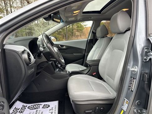 Used 2020 Hyundai Kona Ultimate image 13
