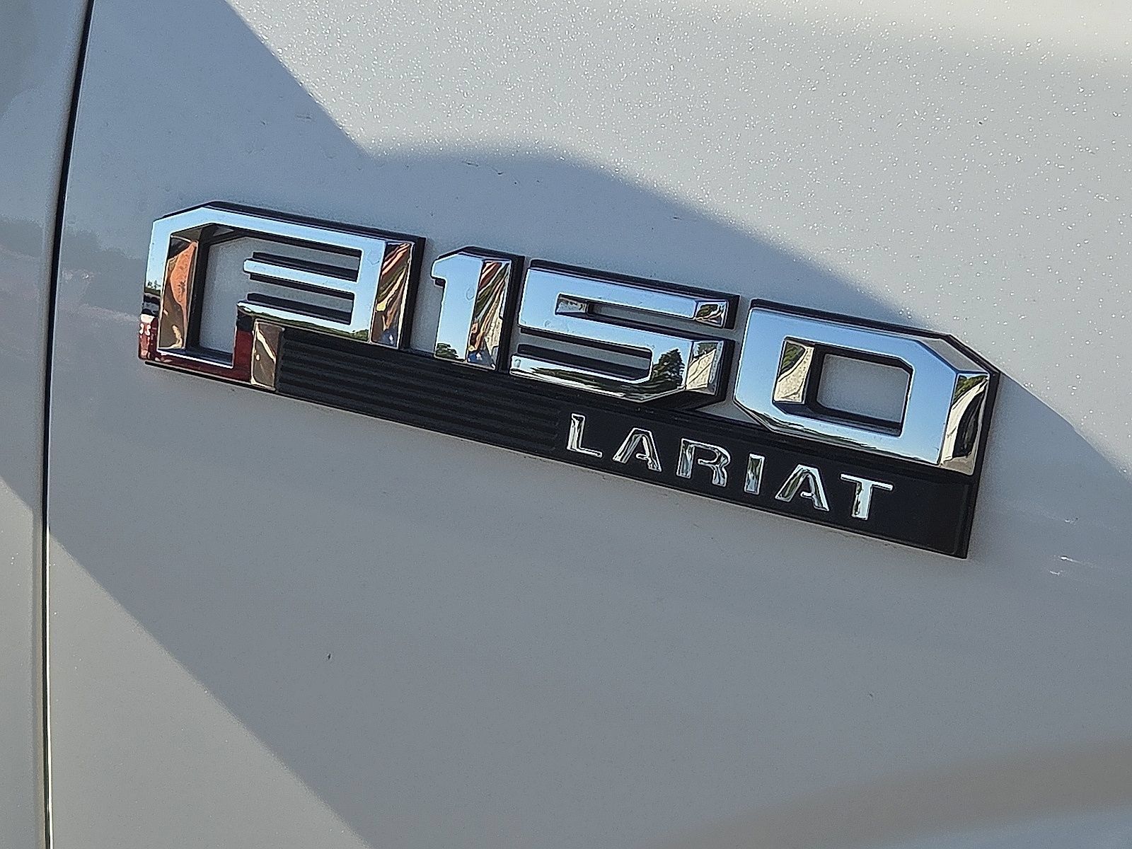 Used 2020 Ford F150 Lariat AWD/4WD image 17