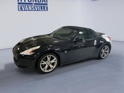 Used 2012 Nissan 370Z Touring w/ Sport Pkg RWD image 8