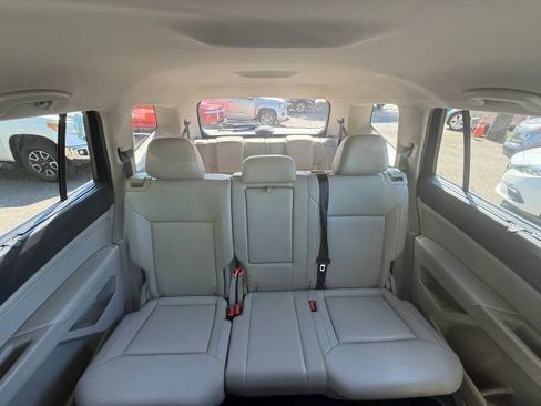 Used 2018 Volkswagen Atlas SE AWD/4WD image 48