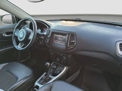 Used 2019 Jeep Compass Latitude w/ Popular Equipment Group image 20