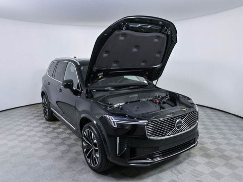 Certified 2026 Volvo XC90 B6 Ultra AWD/4WD image 37