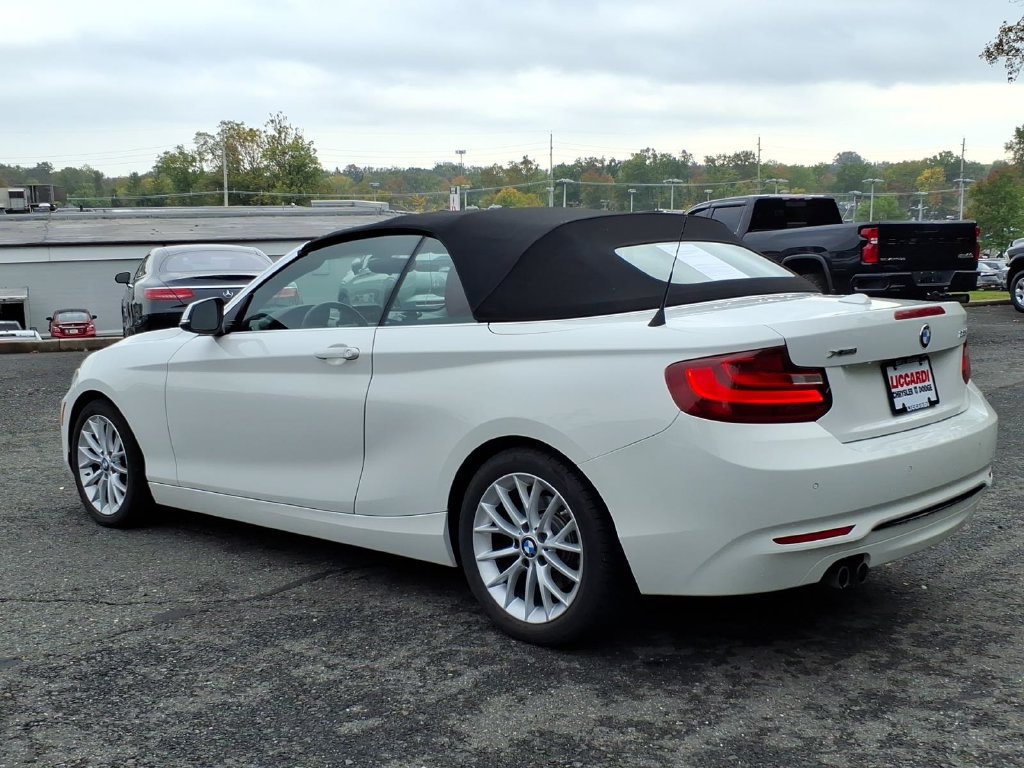 Used 2016 BMW 228i xDrive Convertible AWD/4WD image 4