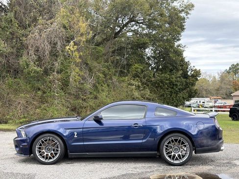 Used 2012 Ford Mustang Shelby GT500 w/ SVT Performance Pkg image 8