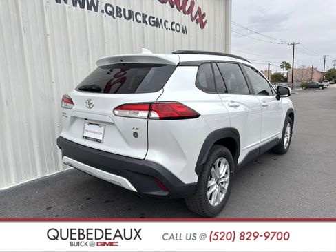 Used 2022 Toyota Corolla Cross LE w/ Moonroof Package image 24