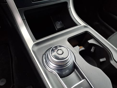 Used 2023 Ford Edge SE image 20