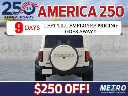New 2026 Ford Bronco Outer Banks w/ Sasquatch Package AWD/4WD image 6