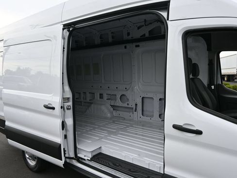 New 2026 Ford Transit 350 148 High Roof AWD image 29