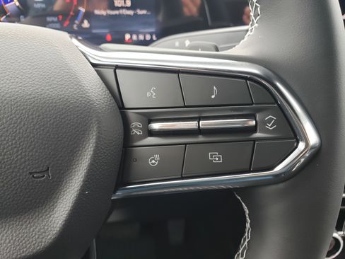 New 2026 Chevrolet Traverse LT FWD image 18