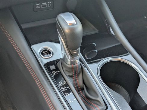 Used 2025 Nissan Altima 2.5 SR image 17