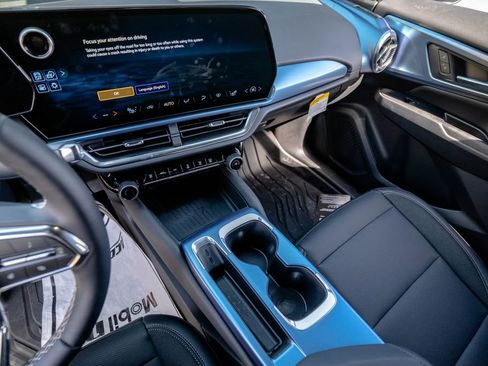 New 2024 Chevrolet Equinox EV LT w/ Active Safety Package 3 FWD image 21