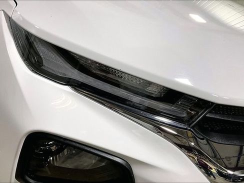 Used 2023 Chevrolet TrailBlazer LT w/ Convenience Package image 4