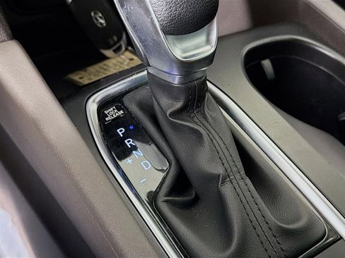 Used 2019 Hyundai Santa Fe SEL w/ Cargo Package FWD image 18
