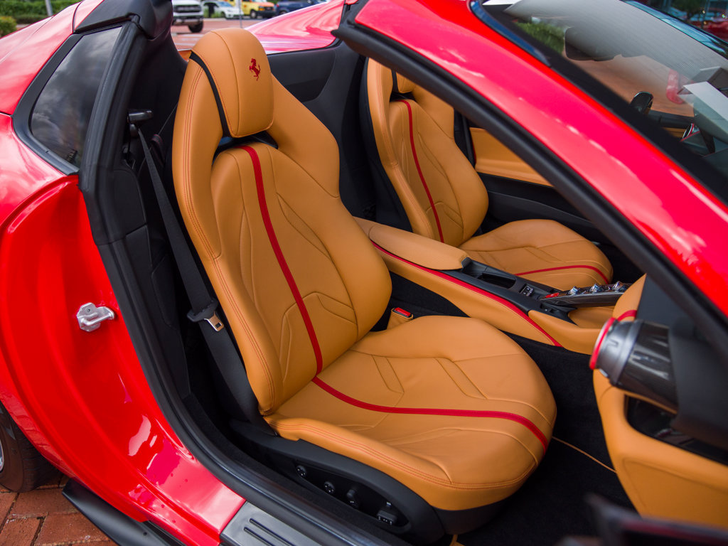 Certified 2022 Ferrari 812 GTS RWD image 25