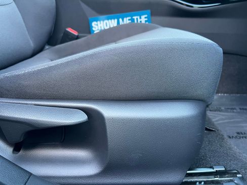 Used 2023 Toyota Prius Limited image 51