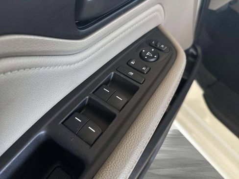 Used 2019 Honda Odyssey Touring image 10