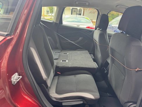 Used 2014 Ford Escape S image 22