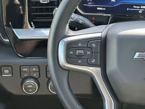 Used 2024 Chevrolet Silverado 2500 LTZ w/ LTZ Plus Package image 20