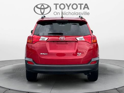 Used 2015 Toyota RAV4 XLE AWD/4WD image 4