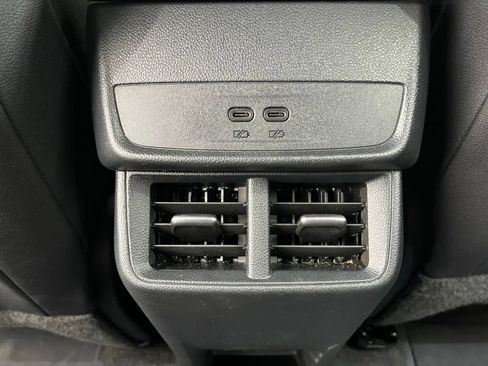 Used 2026 Chevrolet Equinox LT w/ Convenience Package II AWD/4WD image 26