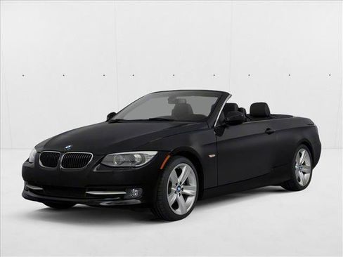 Used 2013 BMW 335i Convertible RWD image 1