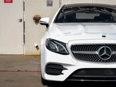 Used 2020 Mercedes-Benz E 450 Coupe w/ AMG Line image 36