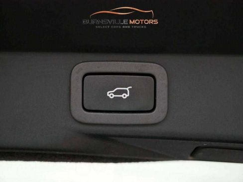 Used 2015 Land Rover Range Rover Sport HSE image 13