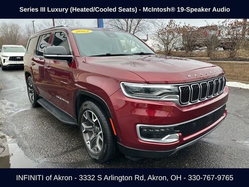 Used 2023 Jeep Wagoneer Series III w/ Preferred Equipment Group AWD/4WD image 17
