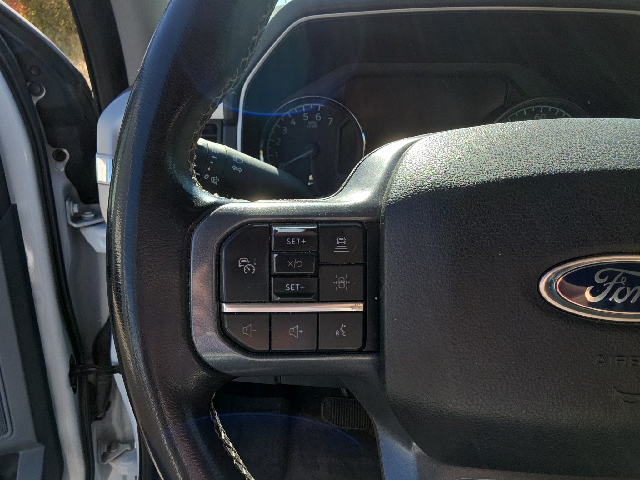 Used 2023 Ford F150 XLT w/ Equipment Group 302A High AWD/4WD image 16