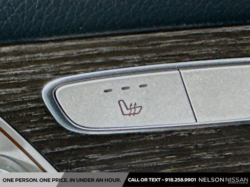 Used 2020 Mercedes-Benz GLC 300 4MATIC image 19