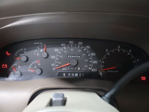 Used 2000 Ford Excursion XLT image 33