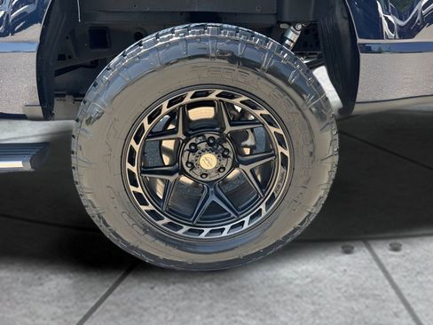 Used 2022 Ford F150 Limited AWD/4WD image 31