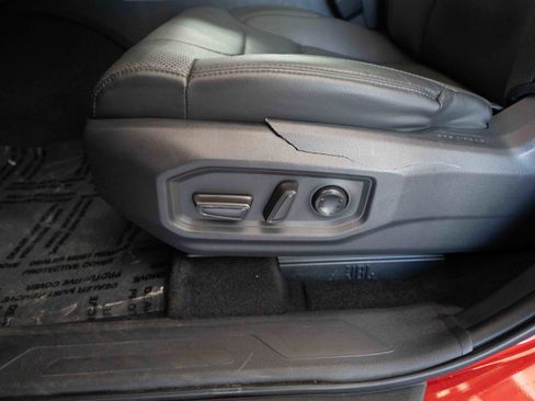 Used 2023 Toyota Tundra Limited AWD/4WD image 12
