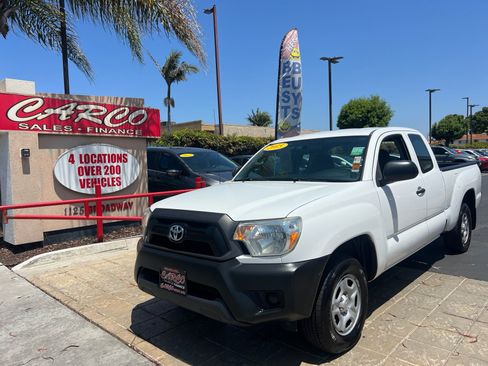 Used 2015 Toyota Tacoma 2WD Access Cab image 4