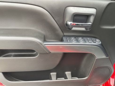 Used 2018 Chevrolet Silverado 1500 LT w/ All Star Edition image 28