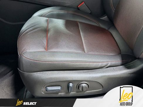 Used 2022 Chevrolet Blazer RS image 19