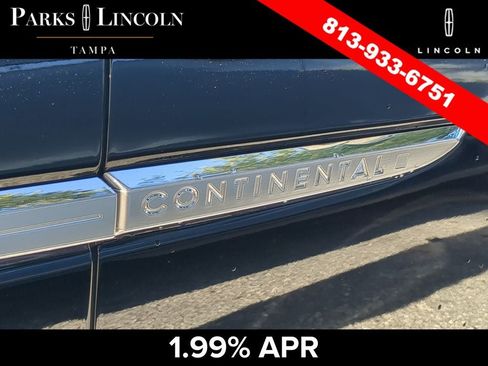 Used 2017 Lincoln Continental Reserve w/ Luxury Package AWD/4WD image 13