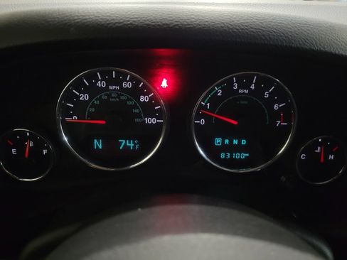 Used 2017 Jeep Wrangler Sport w/ Quick Order Package 24S AWD/4WD image 23