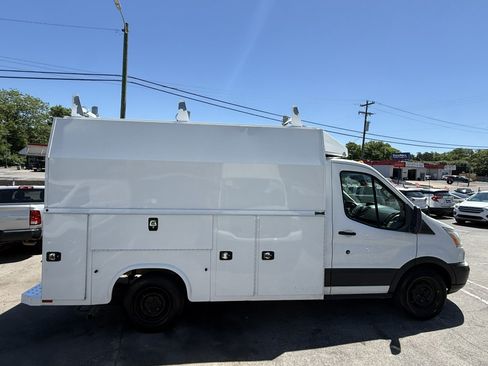 Used 2017 Ford Transit 350 138 w/ Interior Upgrade Package RWD image 4