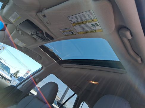 Used 2021 Subaru Outback Limited image 14