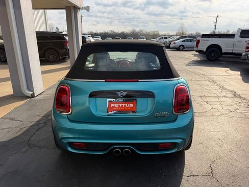Used 2021 MINI Cooper S w/ Signature Upholstery Package image 4