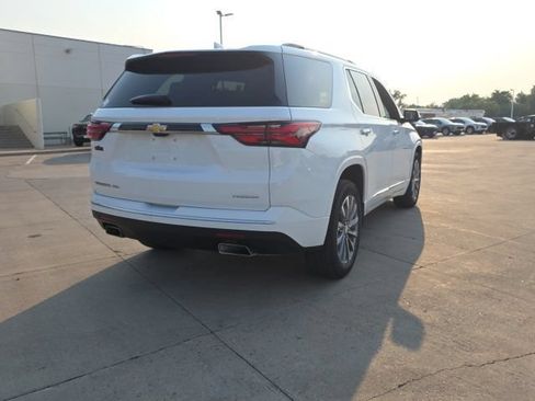 Used 2023 Chevrolet Traverse Premier AWD/4WD image 6