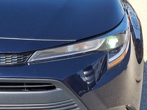 Used 2024 Toyota Corolla LE FWD image 9