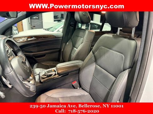 Used 2017 Mercedes-Benz GLE 43 AMG 4MATIC Coupe w/ Parking Assist Package image 22