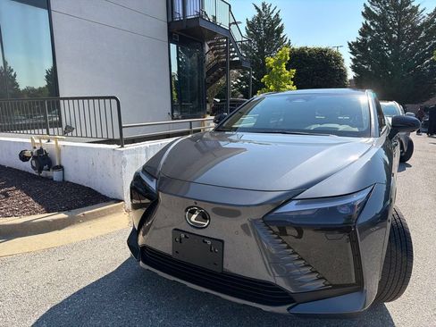 Used 2026 Lexus RZ 450e AWD w/ Technology Package image 2
