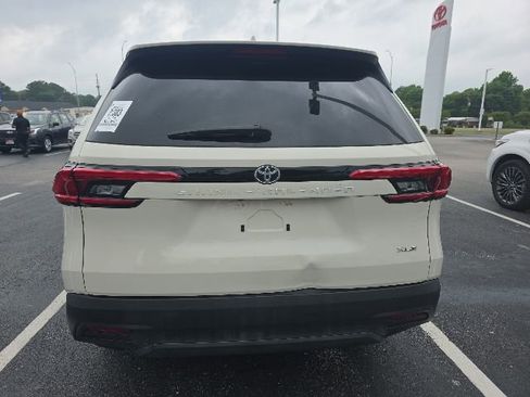 Used 2024 Toyota Grand Highlander FWD image 5